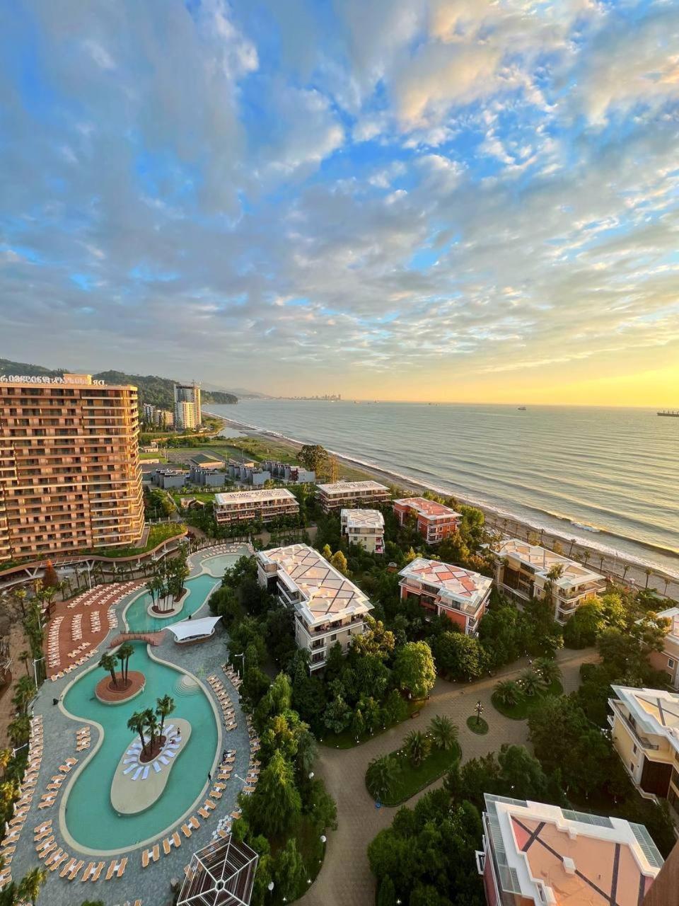 Luxury Oasis Apartment Chakvi Dış mekan fotoğraf