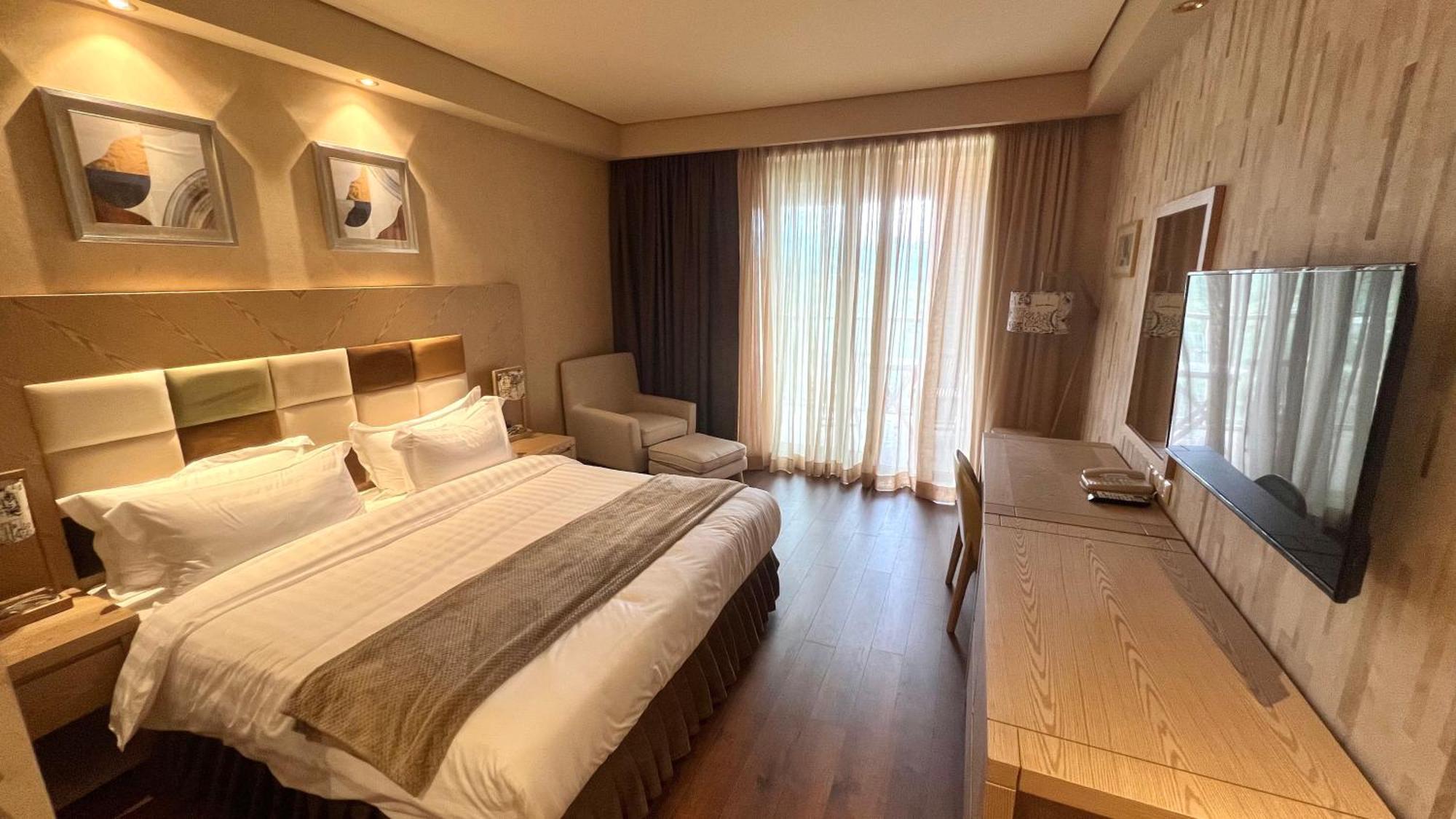 Luxury Oasis Apartment Chakvi Oda fotoğraf